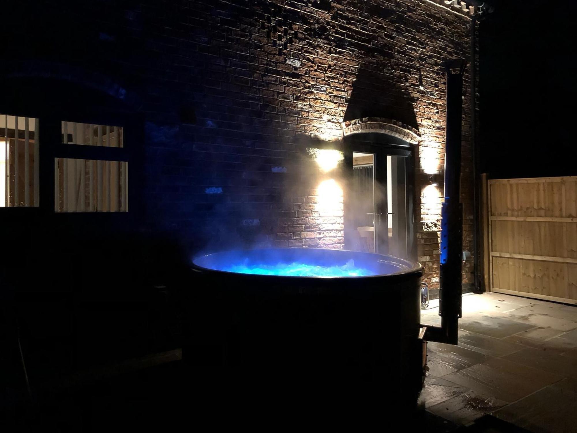 Abbots Bromley Babbling Brook Barnヴィラ エクステリア 写真