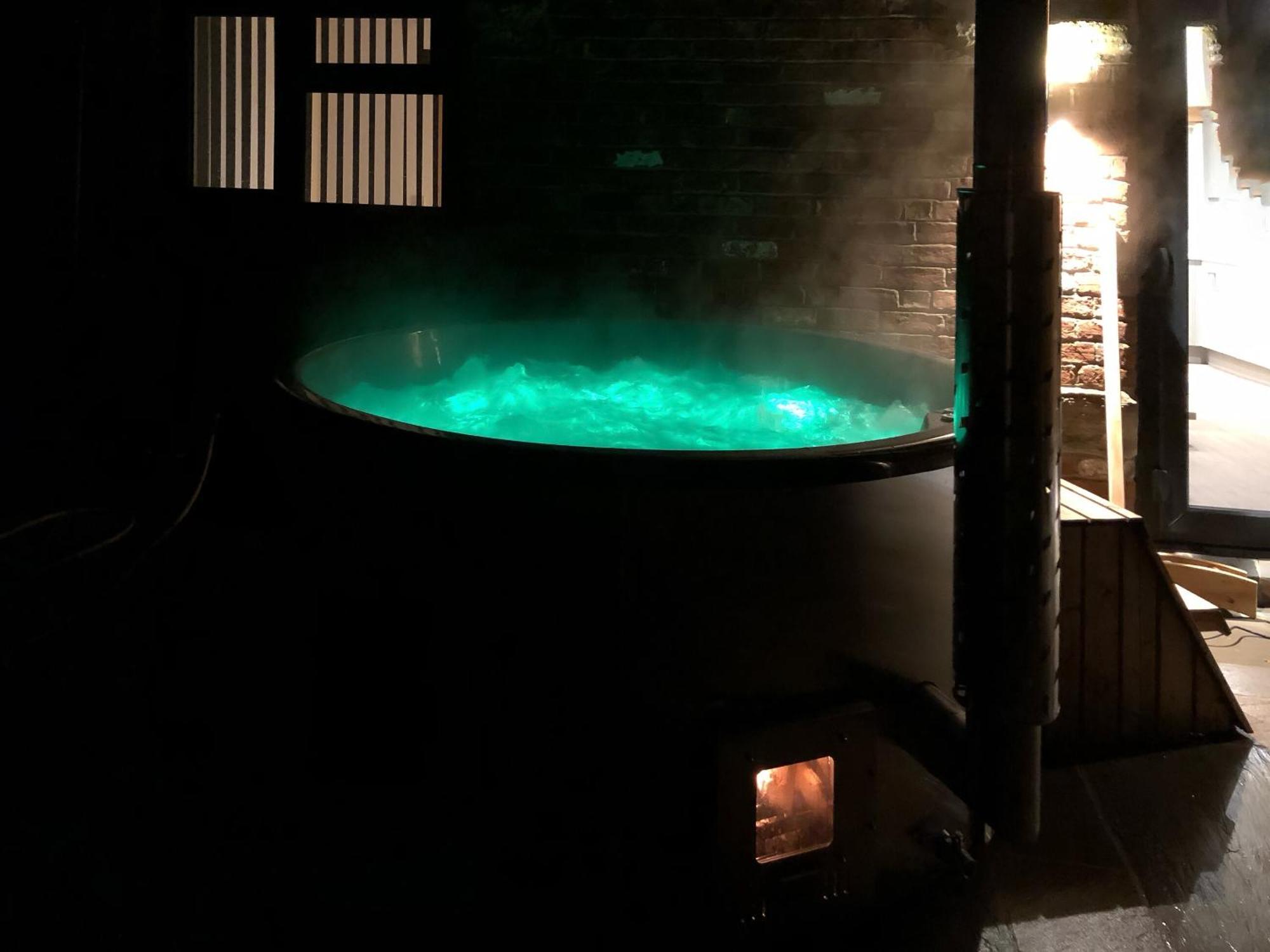 Abbots Bromley Babbling Brook Barnヴィラ エクステリア 写真